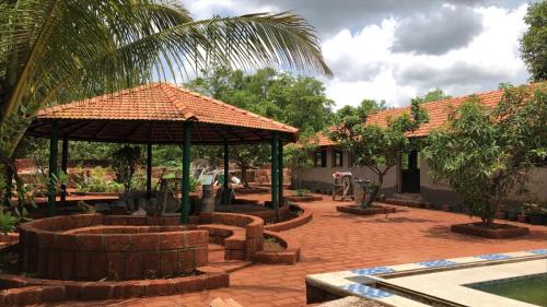 Surve Natures Resort - Chiplun