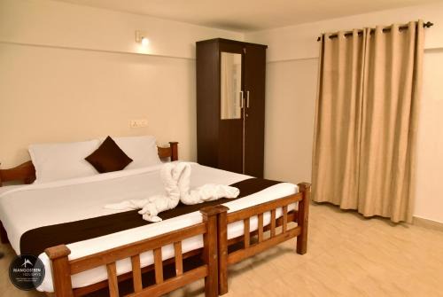 mangosteen holidays